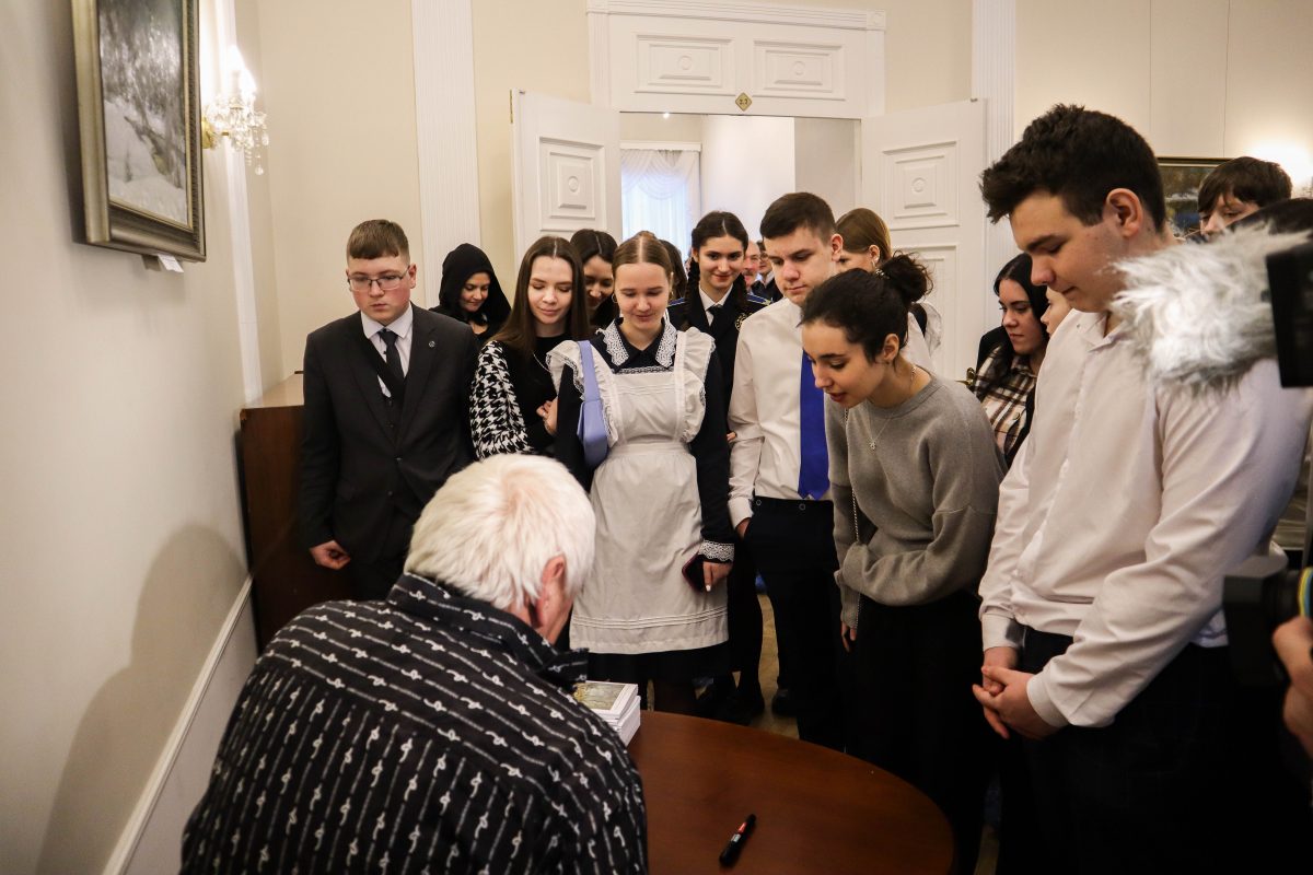 В Губернаторском доме открылась выставка Стаса Бородина | 12.01.2024 | Пенза  - БезФормата